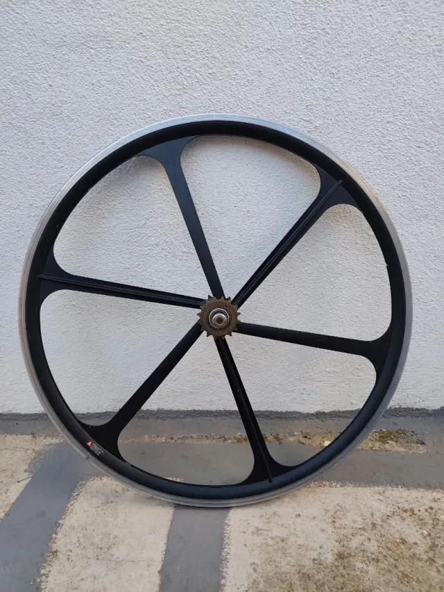 Llanta Bici de palos de Magnesio