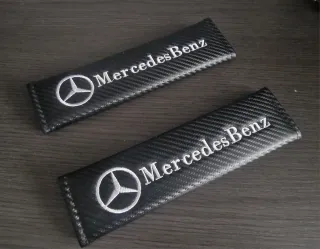 MERCEDES BENZ FUNDA CINTURONES LOGO