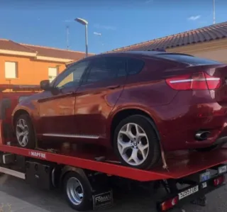 servicio de grúa económico coches motos