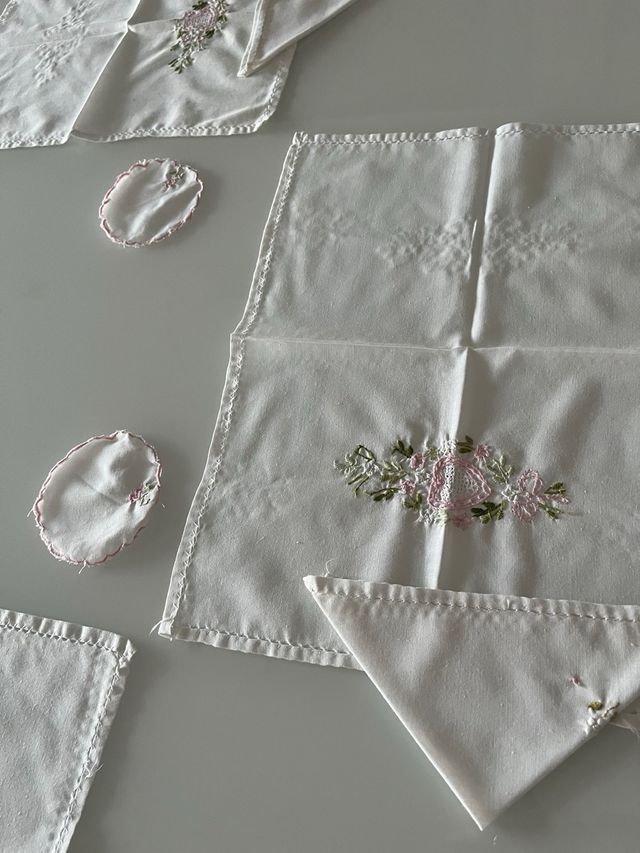 Set di tovaglie e tovaglioli