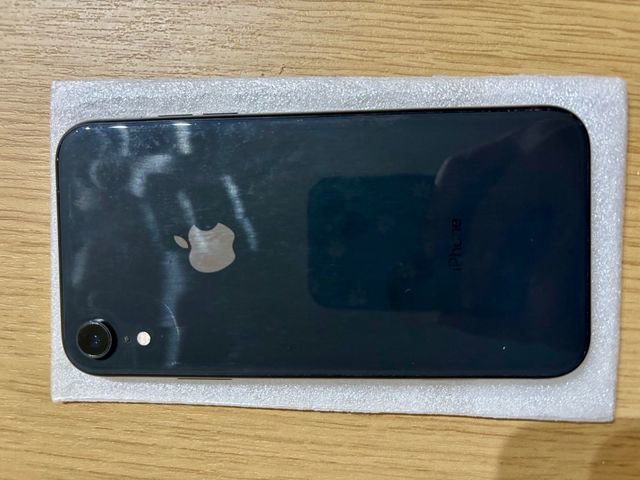 iPhone XR 64GB Negro