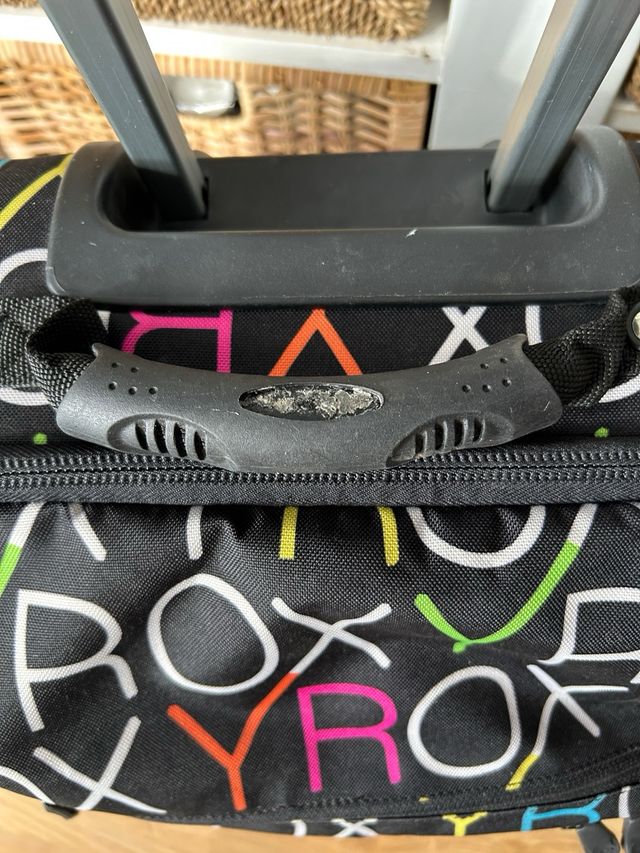 Maleta Roxy Negra Multicolor con ruedas