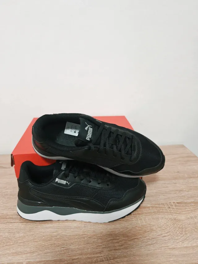 Sneakers Puma Nere Grigie Taglia 37.5 Nuove