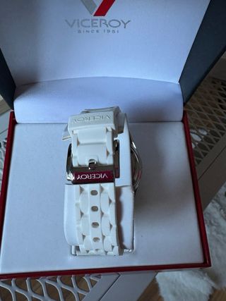 Reloj Viceroy Mujer Blanco y Plateado