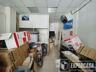 Local comercial en venta en Centro Ciudad en Manises