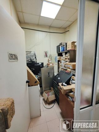 Local comercial en venta en Centro Ciudad en Manises