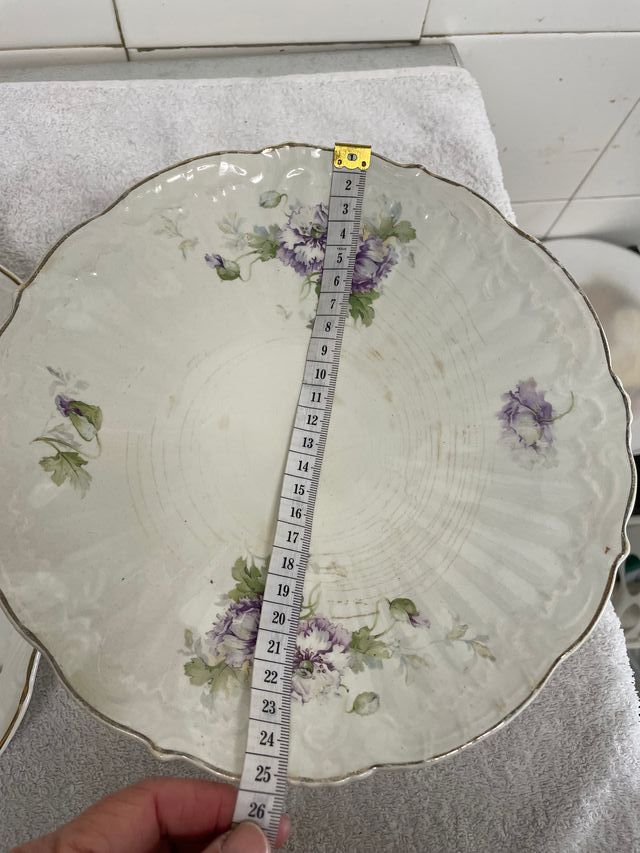 Centro de mesa y bandeja floral