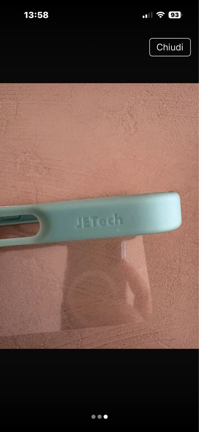 Cover IPhone 16 trasparente con bordo turchese