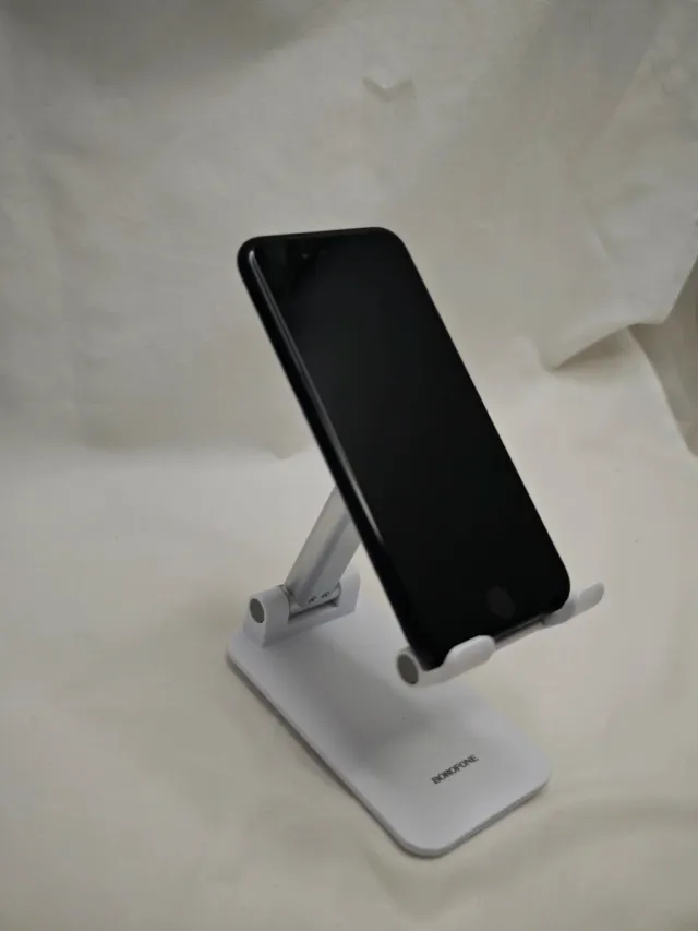 iPhone SE (2020) Negro