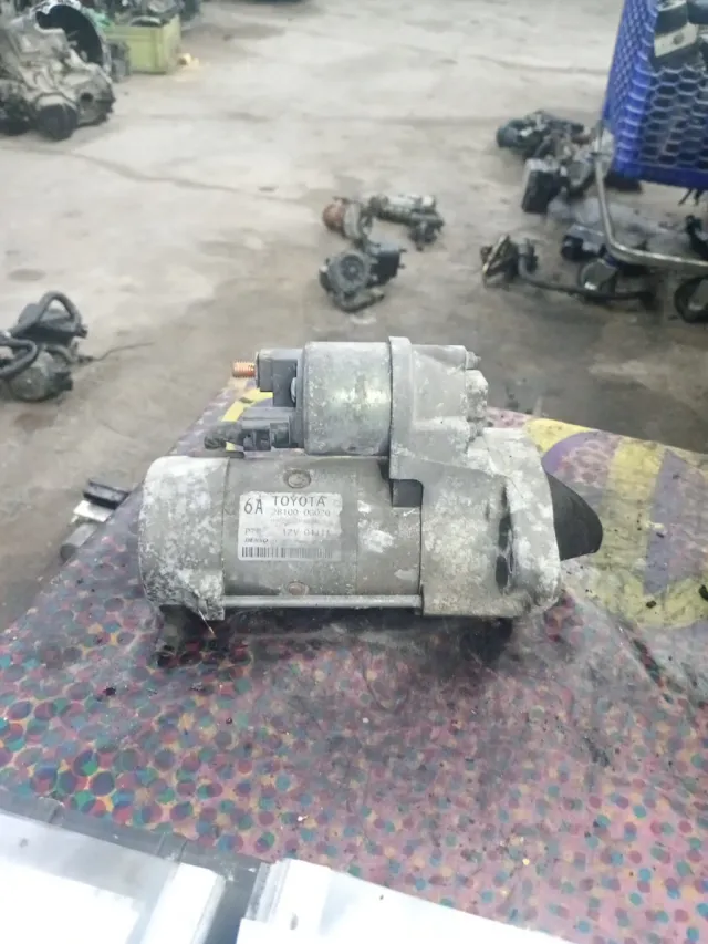 Motor de arranque Toyota Avensis