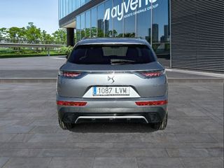DS DS7 Crossback BlueHDi 130 DE Bastille + AT 96 kW (130 CV)