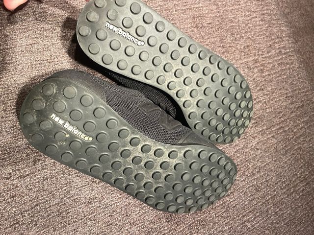 New Balance negras como nuevas