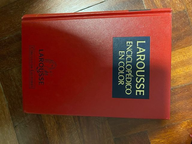 Larousse enciclopédico a color + apéndice completo