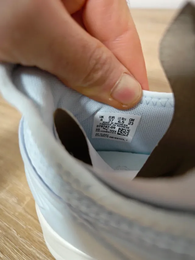 Sneakers Puma donna taglia 37 nuove