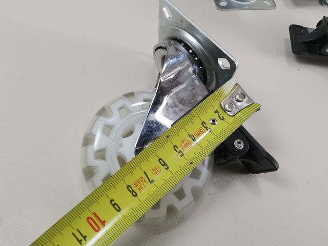 4 Ruedas Giratorias con Freno