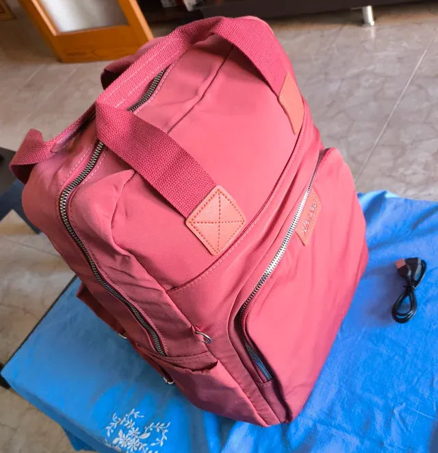 Mochila Nylon Gran Capacidad entrada USB