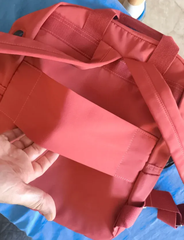 Mochila Nylon Gran Capacidad entrada USB