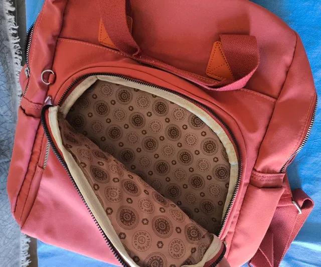 Mochila Nylon Gran Capacidad entrada USB