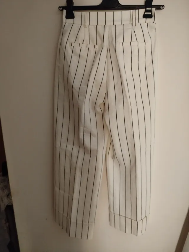 Pantaloni donna a righe bianchi e neri