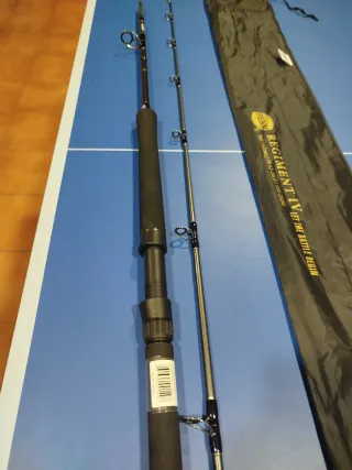 Caña Penn Regiment IV 2.10m 12/20lb nueva