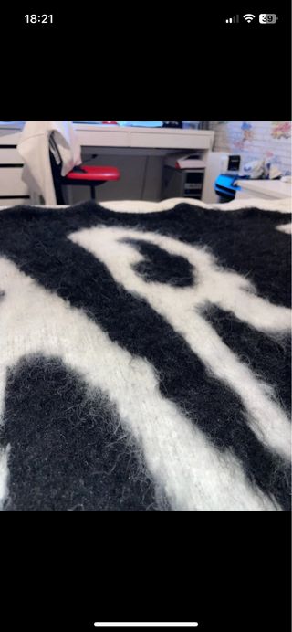 Sudadera pelo efecto desgastado Talla L