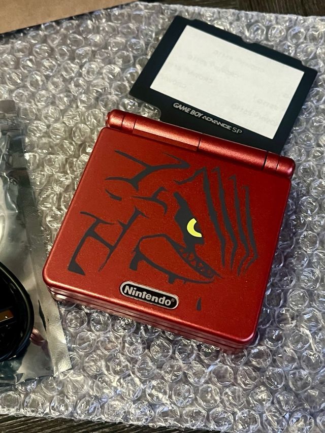 Nintendo Game Boy Advance SP Roja