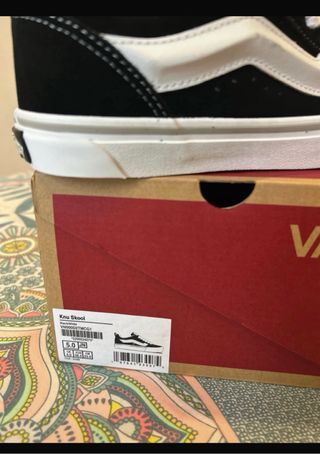 Zapatillas Vans Knu Skool Negras Talla 36.5