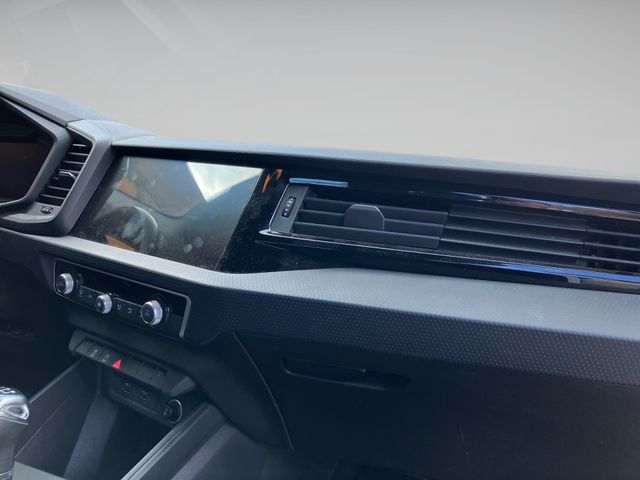 Audi A1 Sportback Advanced 25 TFSI 70 kW (95 CV)