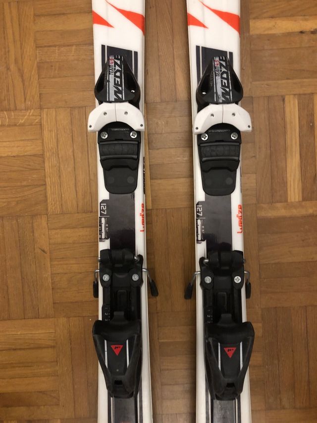 Pack Esquí: Esquís, Botas y Bastones