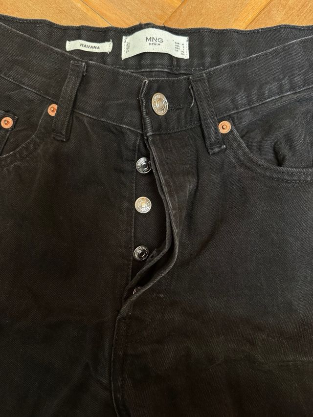 Pantalones vaqueros negros