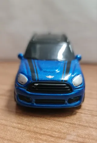 Miniatura auto BMW Mini Cooper Countryman blu