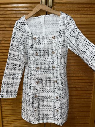 Vestido tweed elegante blanco y negro