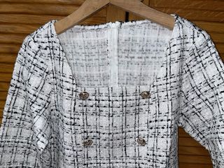 Vestido tweed elegante blanco y negro