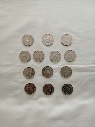 Lote 13 monedas Selección Española 2000.