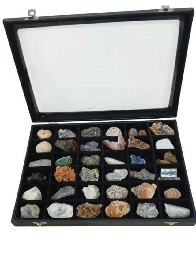 Collezione 36 minerali e rocce naturali