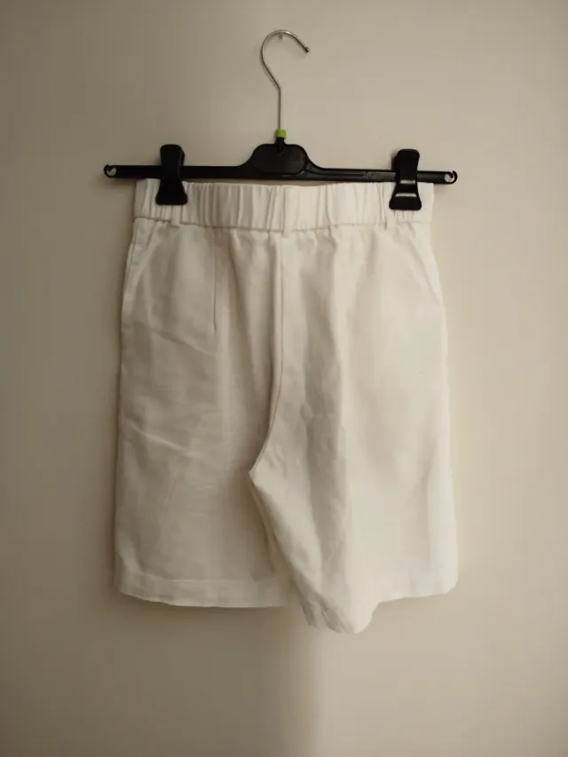 Pantaloncini bianchi donna