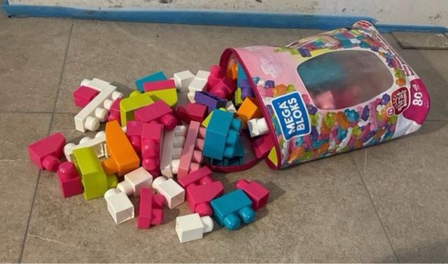 Mega Bloks Borsa 80 Pezzi