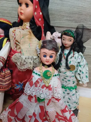 SET BAMBOLE DEL MONDO