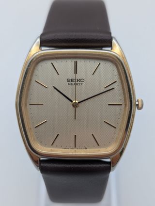 Reloj Seiko Quartz Hexagonal Dorado Marrón