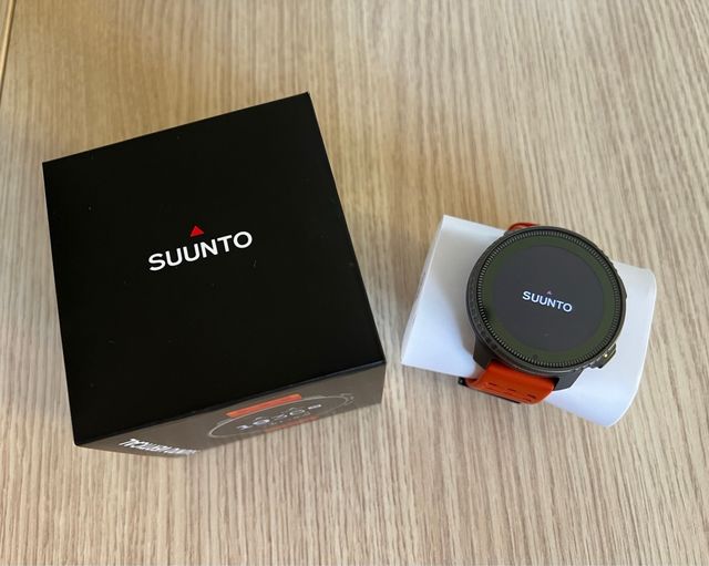 Suunto Vertical Titanium Solar Canyon
