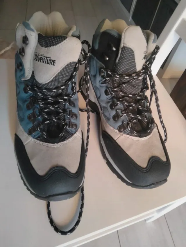 Scarponcini da montagna beige e blu unisex