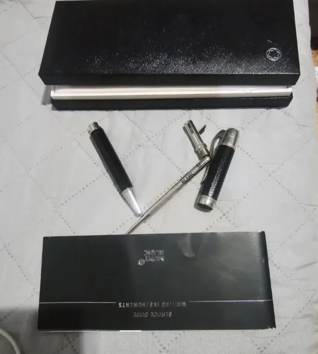 Bolígrafo Montblanc Edición Julio Verne
NO WALLAPA