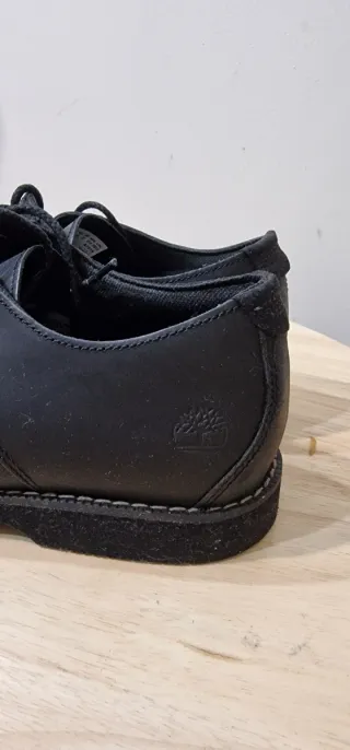 Zapatos de vestir Timberland negros