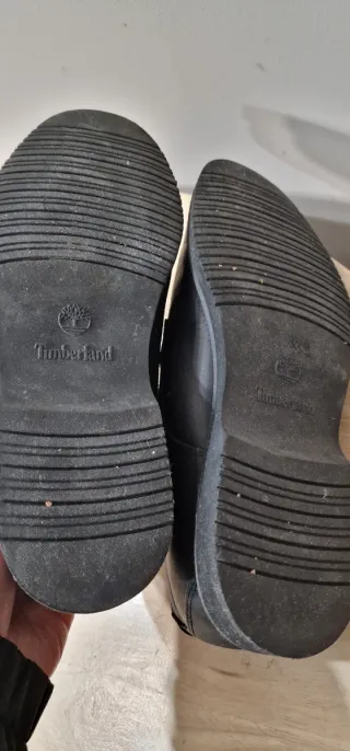 Zapatos de vestir Timberland negros