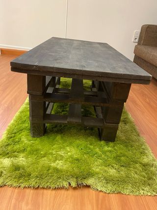 Mesa de centro de palets hecha a mano