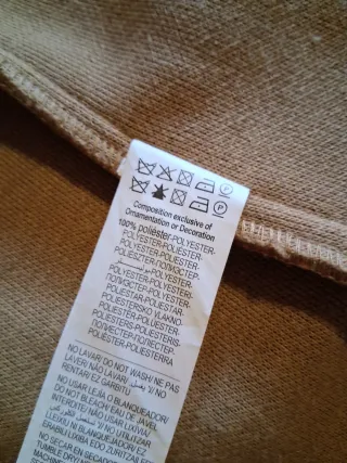 Abrigo Camel Oversize Talla XXL (48-50).