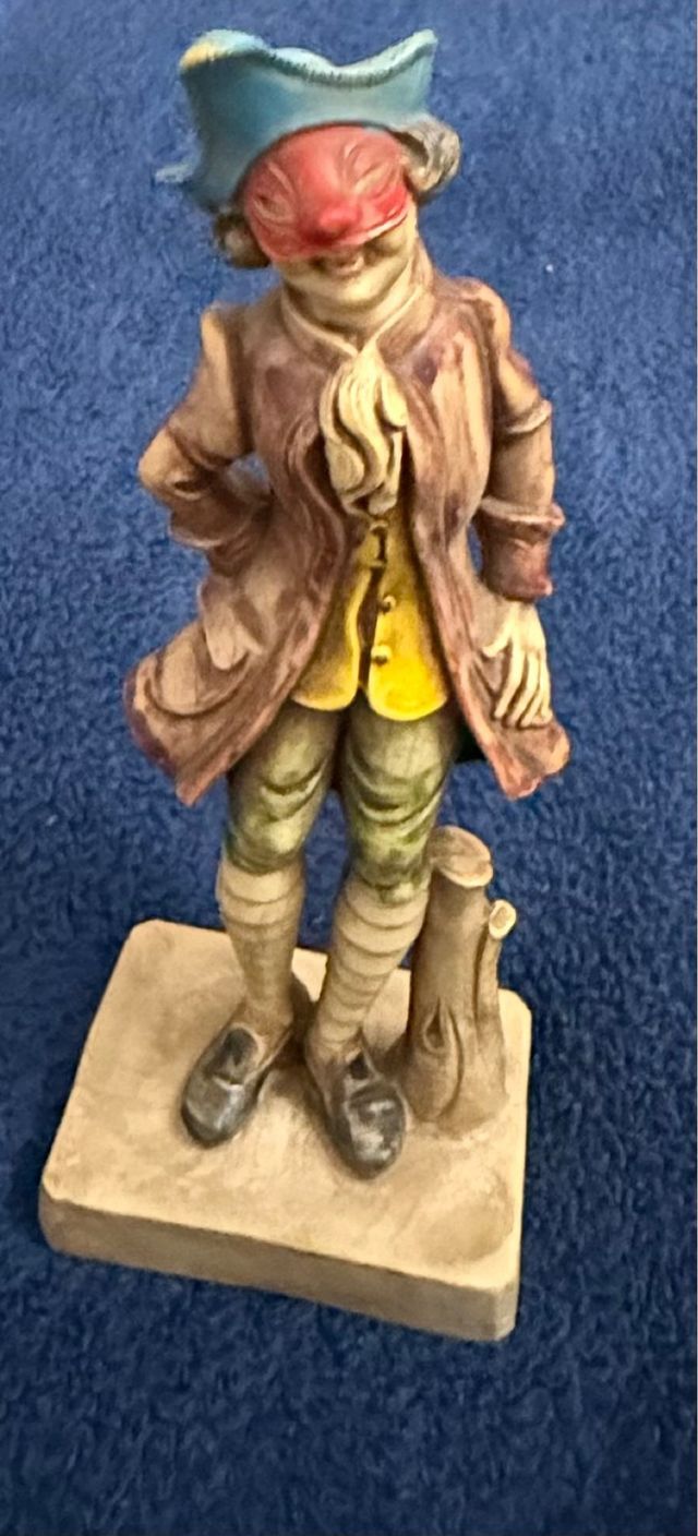 Figuras de colección estilo Arlequín y Pierrot