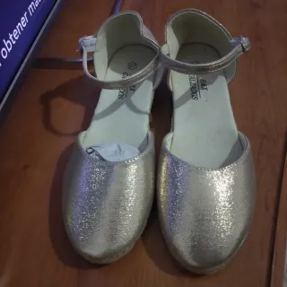 Zapatillas esparto doradas H&X