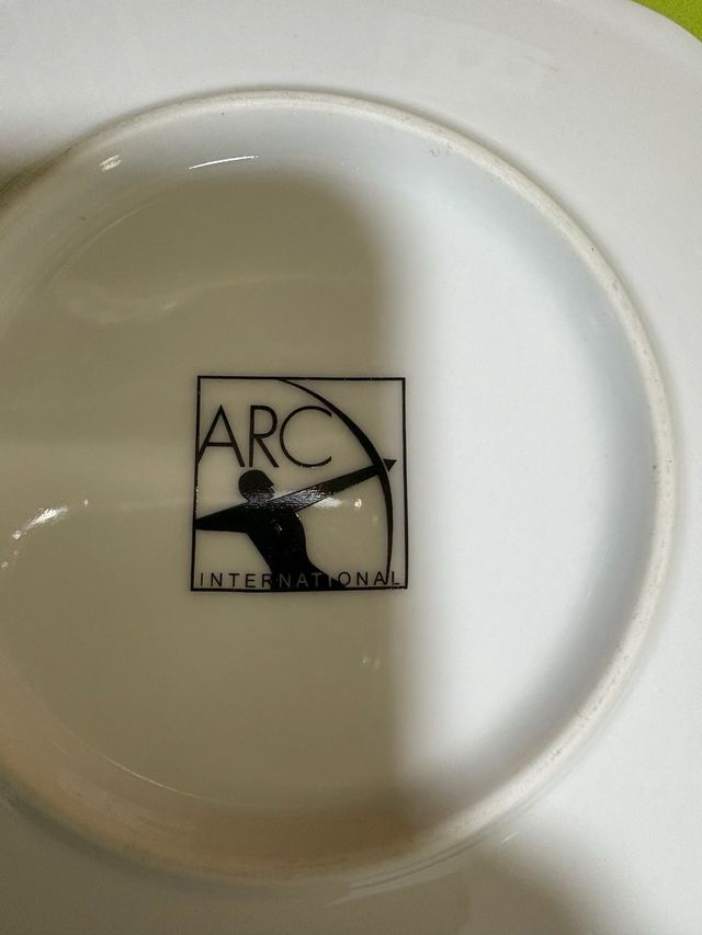 Vajilla Porcelana Flores Negra y Blanca