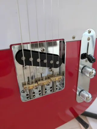 Guitarra Telecaster Roja